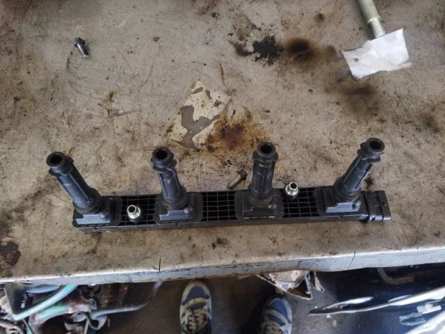 bontott OPEL ASTRA H Gyújtótrafó