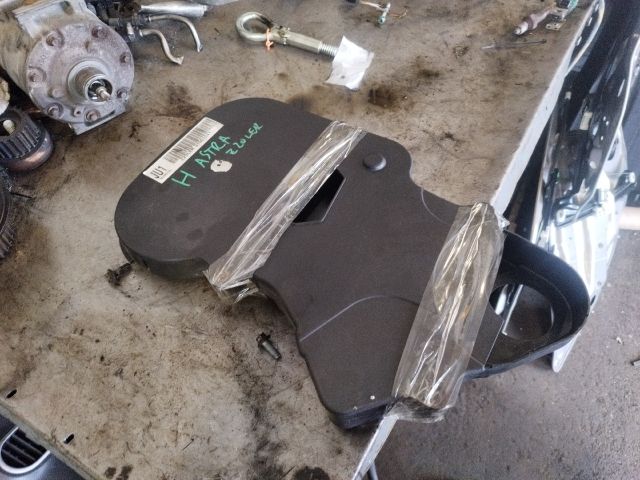 bontott OPEL ASTRA H Komplett Vezérlés Burkolat