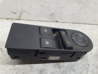 bontott OPEL ASTRA H Ablakemelő és Tükör Kapcsoló