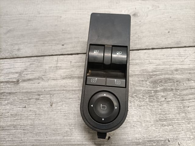 bontott OPEL ASTRA H Ablakemelő és Tükör Kapcsoló