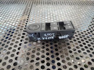 bontott OPEL ASTRA H Ablakemelő Kapcsoló Négyes / Kettes