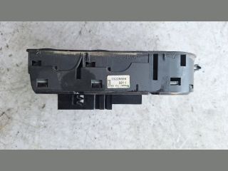 bontott OPEL ASTRA H Ablakemelő Kapcsoló Négyes / Kettes