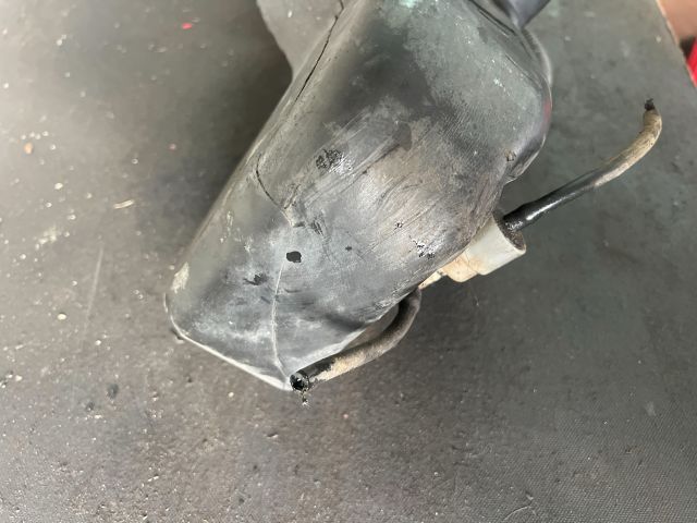 bontott OPEL ASTRA H Ablakmosó Tartály