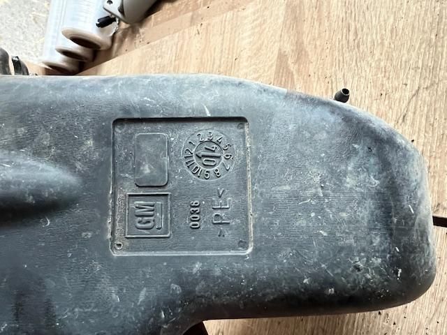 bontott OPEL ASTRA H Ablakmosó Tartály