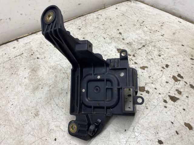 bontott OPEL ASTRA H ABS / ABR / ESP Pumpa Tartó