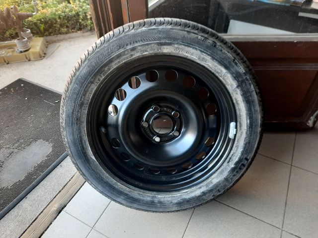 bontott OPEL ASTRA H Acélfelni Gumival (1 db)