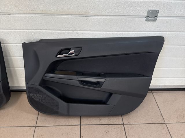 bontott OPEL ASTRA H Ajtó Kárpit Szett