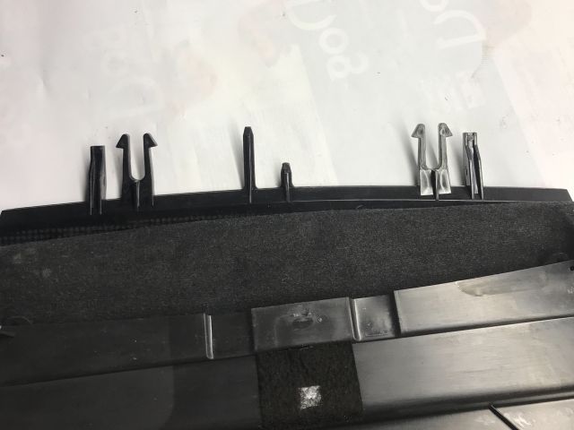 bontott OPEL ASTRA H Alsó Kormányoszlop Burkolat