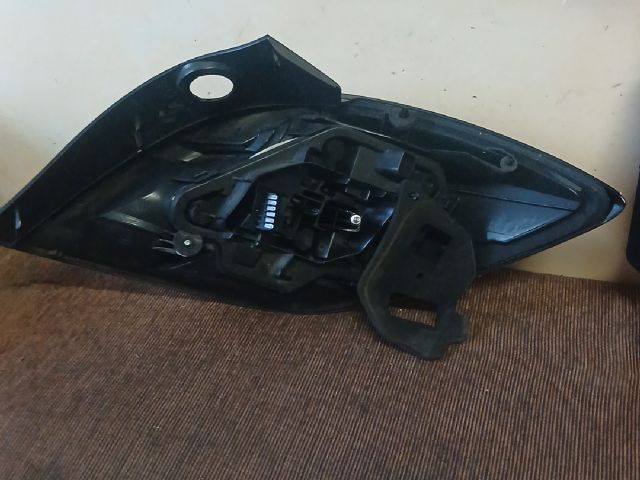 bontott OPEL ASTRA H Bal Belső Hátsó Lámpa