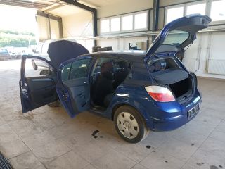 bontott OPEL ASTRA H Bal C Oszlop Burkolat