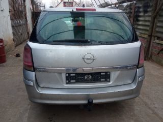 bontott OPEL ASTRA H Bal C Oszlop