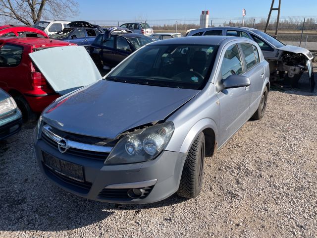 bontott OPEL ASTRA H Bal C Oszlop