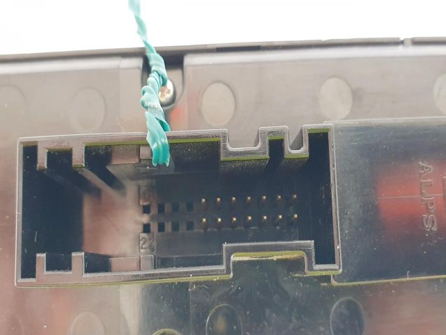 bontott OPEL ASTRA H Bal első Ablakemelő Kapcsoló