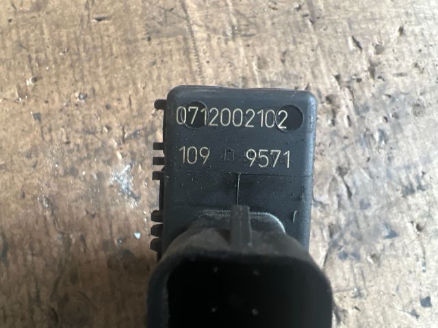 bontott OPEL ASTRA H Bal első Ablakemelő Motor