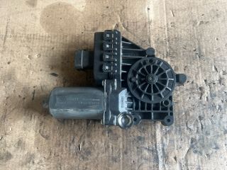 bontott OPEL ASTRA H Bal első Ablakemelő Motor