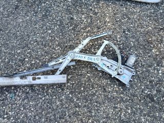 bontott OPEL ASTRA H Bal első Ablakemelő Szerkezet (Elektromos)