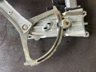 bontott OPEL ASTRA H Bal első Ablakemelő Szerkezet (Elektromos)