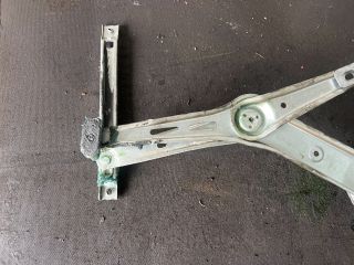 bontott OPEL ASTRA H Bal első Ablakemelő Szerkezet (Elektromos)