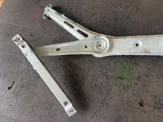 bontott OPEL ASTRA H Bal első Ablakemelő Szerkezet (Elektromos)