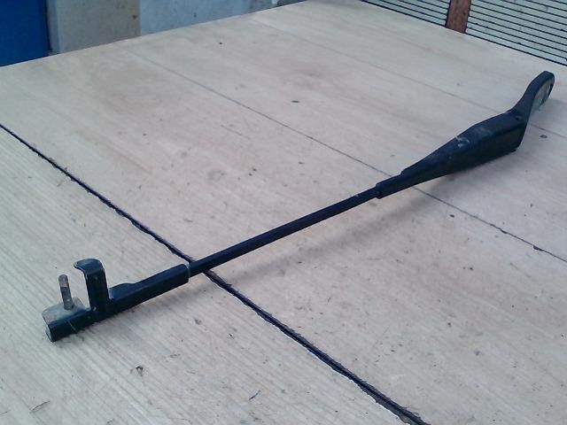 bontott OPEL ASTRA H Bal első Ablaktörlő Kar