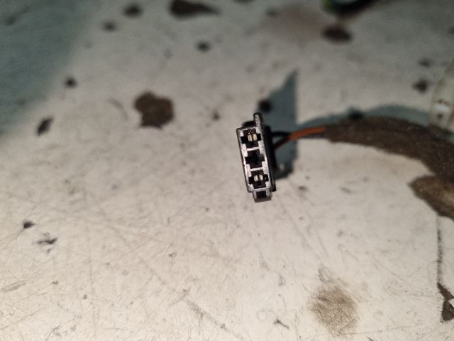 bontott OPEL ASTRA H Bal első Ajtó Kábelköteg