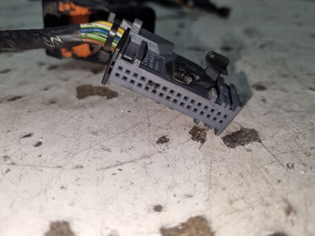 bontott OPEL ASTRA H Bal első Ajtó Kábelköteg