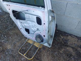 bontott OPEL ASTRA H Bal első Ajtó (Részeivel)