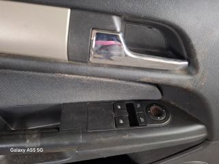 bontott OPEL ASTRA H Bal első Ajtó (Részeivel)