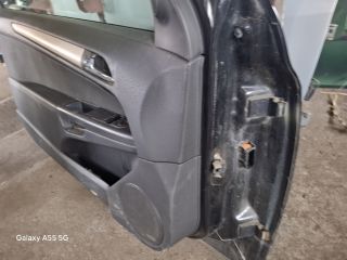 bontott OPEL ASTRA H Bal első Ajtó (Részeivel)