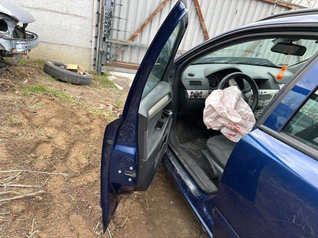 bontott OPEL ASTRA H Bal első Ajtó (Részeivel)