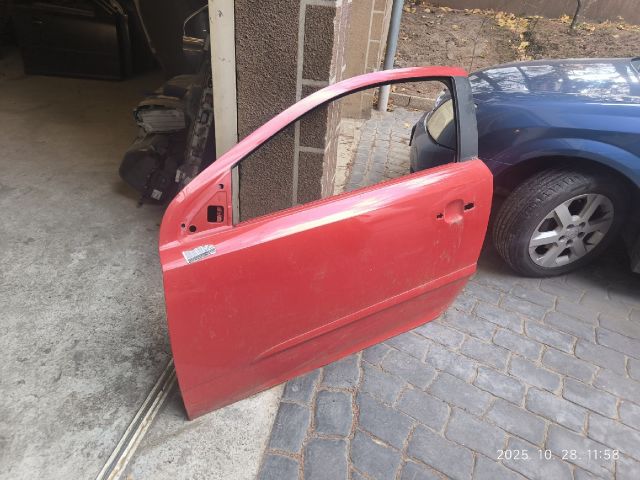 bontott OPEL ASTRA H Bal első Ajtó (Üres lemez)