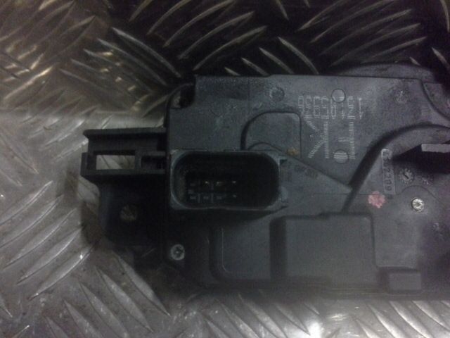 bontott OPEL ASTRA H Bal első Ajtózár