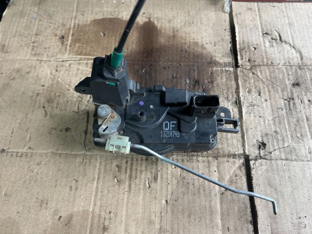 bontott OPEL ASTRA H Bal első Ajtózár