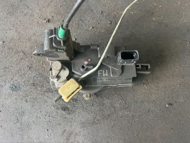 bontott OPEL ASTRA H Bal első Ajtózár