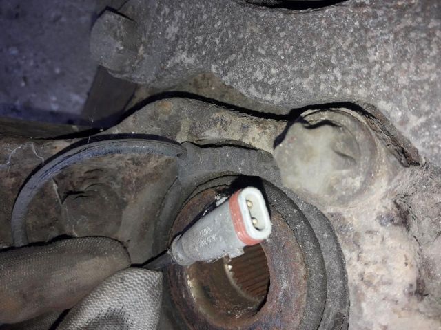 bontott OPEL ASTRA H Bal első Csonkállvány Kerékaggyal