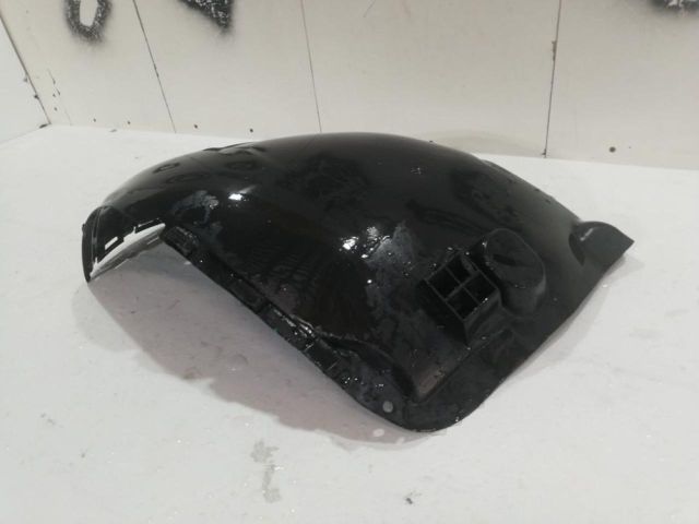 bontott OPEL ASTRA H Bal első Dobbetét (Kerékjárati, Műanyag)