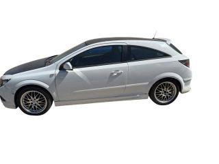 bontott OPEL ASTRA H Bal első Irányjelző Foglalat