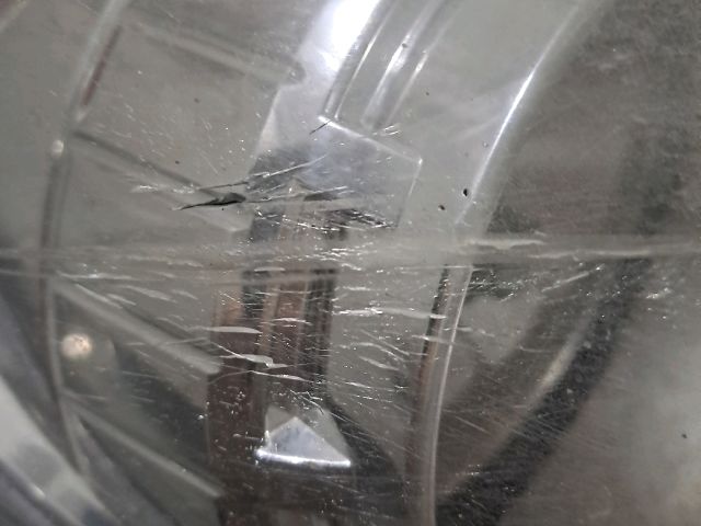 bontott OPEL ASTRA H Bal első Lámpabúra