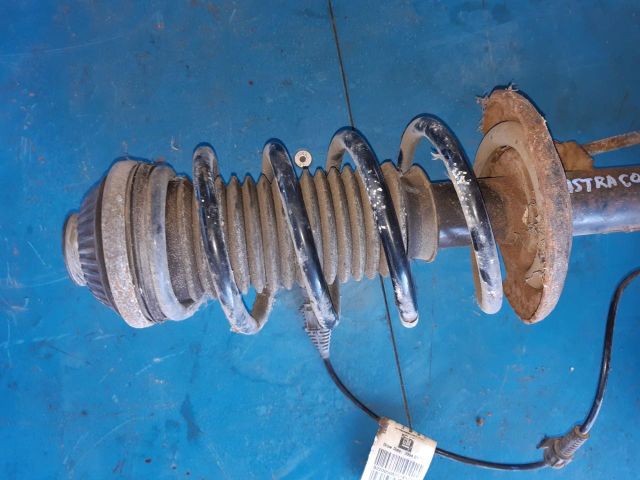 bontott OPEL ASTRA H Bal első Lengéscsillapító