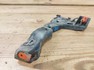 bontott OPEL ASTRA H Bal első Oldal Lökhárító Tartó (Műanyag)