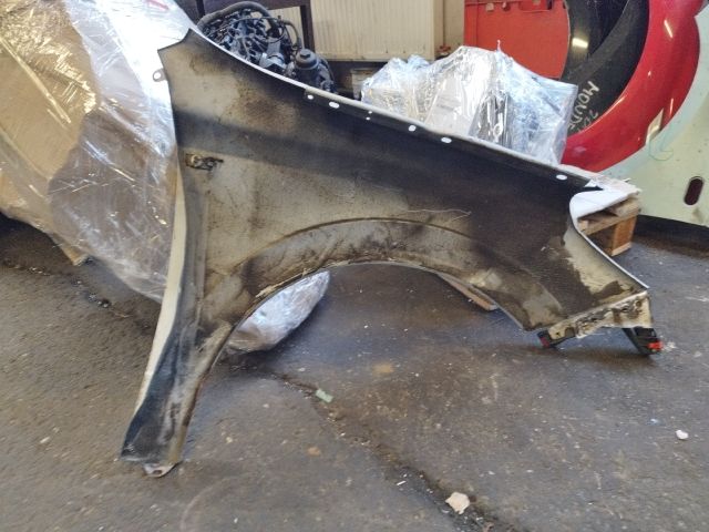 bontott OPEL ASTRA H Bal első Sárvédő