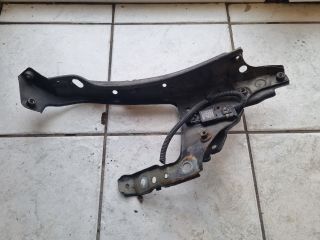 bontott OPEL ASTRA H Bal Fényszóró Lámpakeret