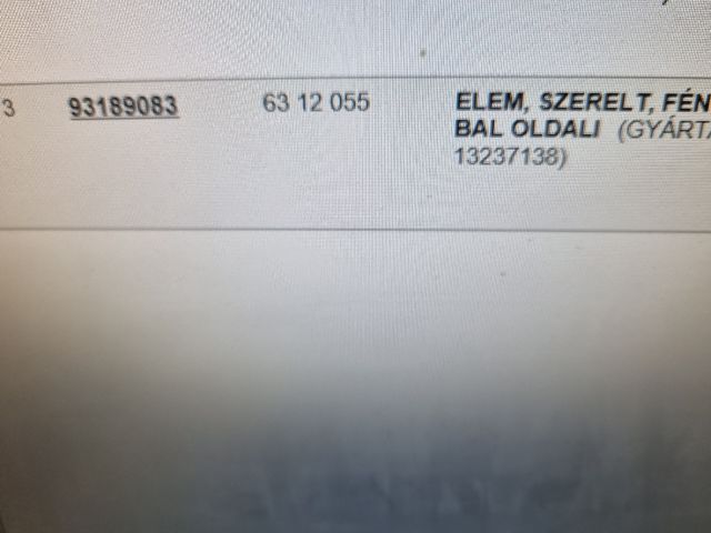 bontott OPEL ASTRA H Bal Fényszóró Lámpakeret