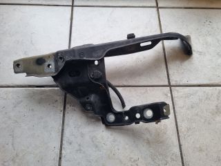 bontott OPEL ASTRA H Bal Fényszóró Lámpakeret