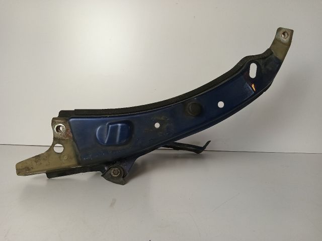 bontott OPEL ASTRA H Bal Fényszóró Lámpakeret