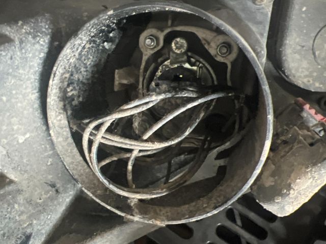 bontott OPEL ASTRA H Bal Fényszóró