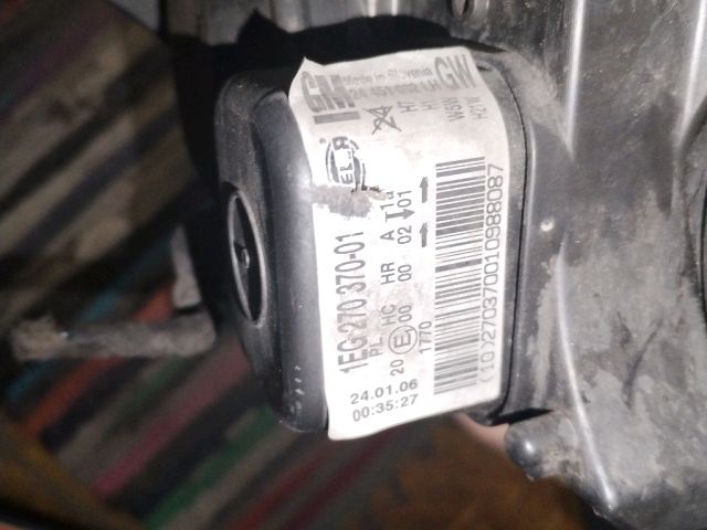 bontott OPEL ASTRA H Bal Fényszóró