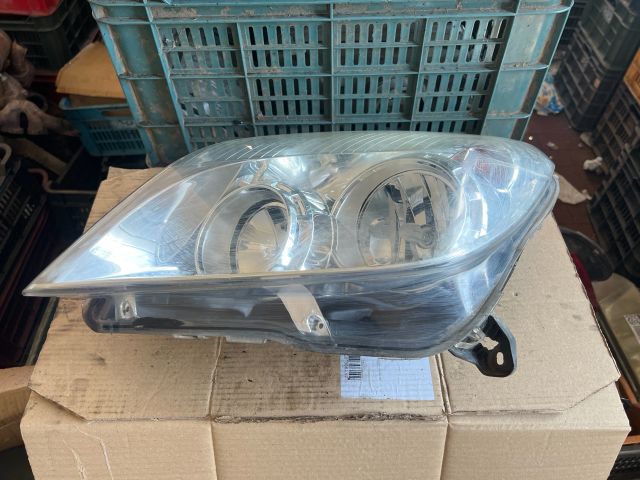 bontott OPEL ASTRA H Bal Fényszóró