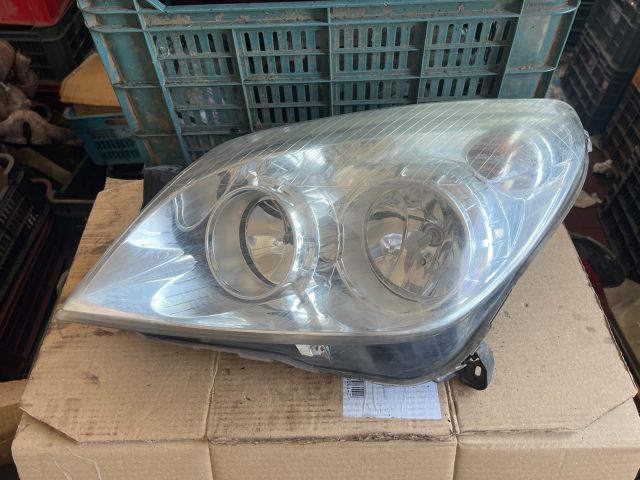 bontott OPEL ASTRA H Bal Fényszóró