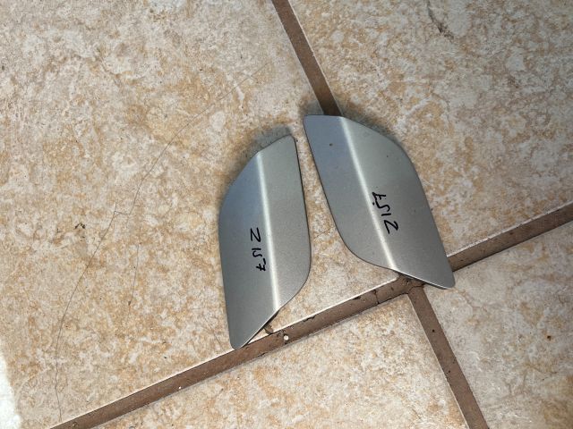 bontott OPEL ASTRA H Bal Fényszórómosó Fedél